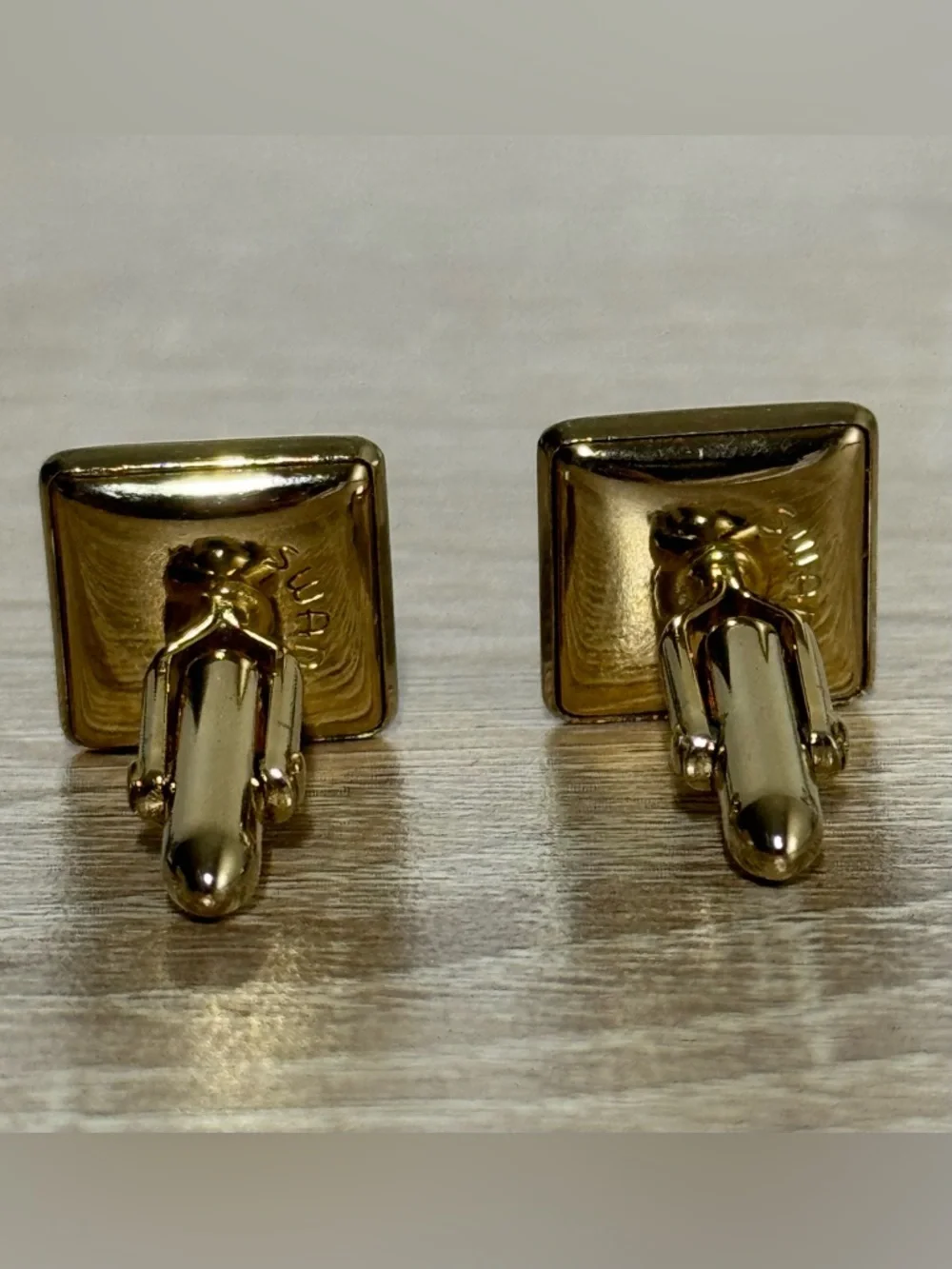 Vintage Swank Gold-ToneBlack Onyx Square-Shaped Cuff Links